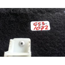64715-30340-C0 Накладка багажника пол левый ковер lexus gs 300 б/у
