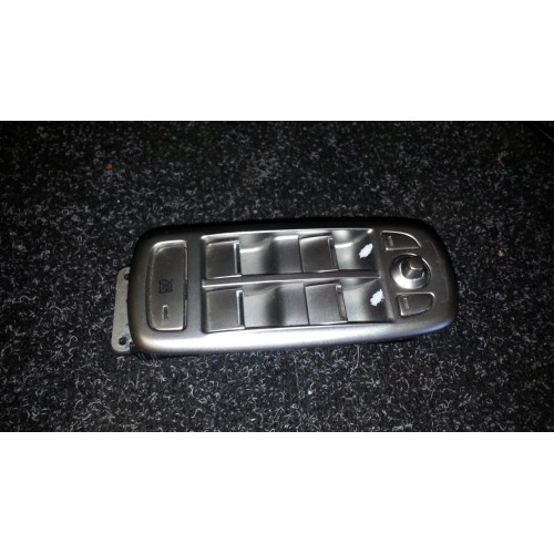 	8X23-14540-AC Блок управления стеклоподъемниками и зекалами водительский Jaguar XF б/у